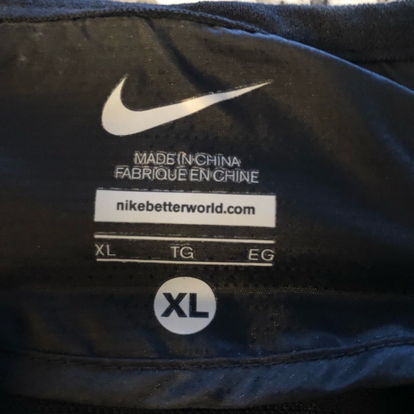 Nike Soccer Jacket- Mens XL- Black - Picture 4 of 6